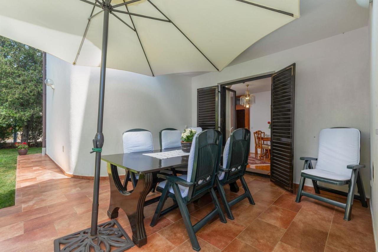 Holiday Apartment Suzana Ровинь Экстерьер фото