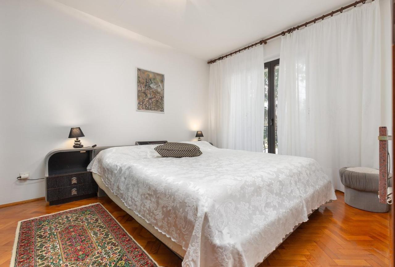 Holiday Apartment Suzana Ровинь Экстерьер фото